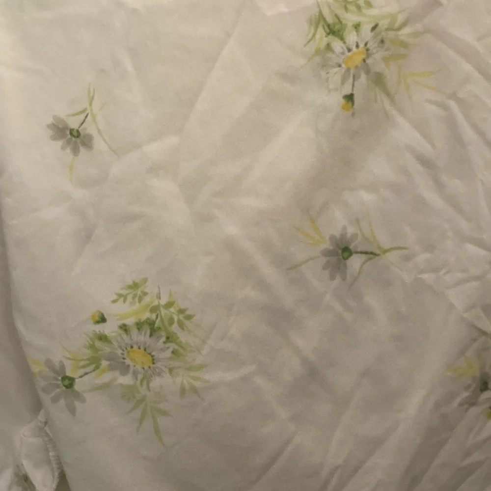 Vintage 1960’s full fitted‎ sheet. 151